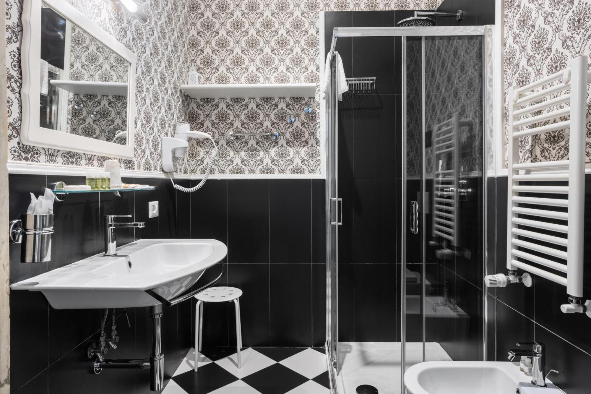 Gasthuis Gh Navona 5*