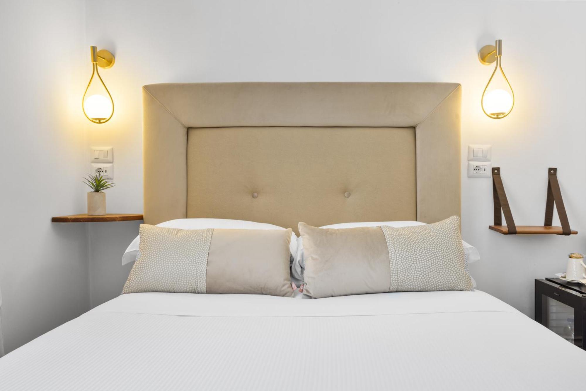 Gasthuis Gh Navona 5*